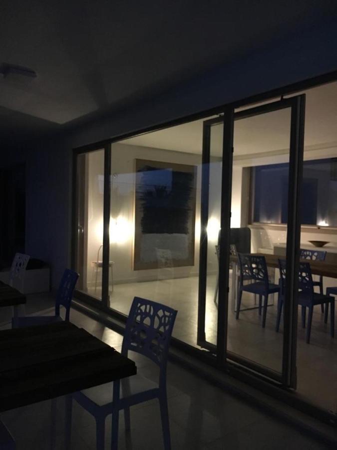Luxury Villa Blue&Blanc Piscina A Sfioro Isola Diamante Extérieur photo